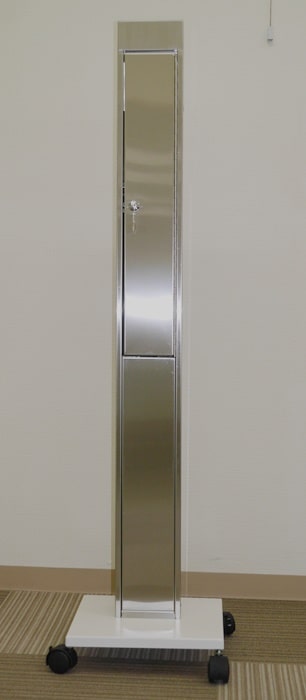 アルコール自動噴射器